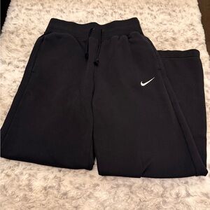 Nike Wide Leg Trackpants